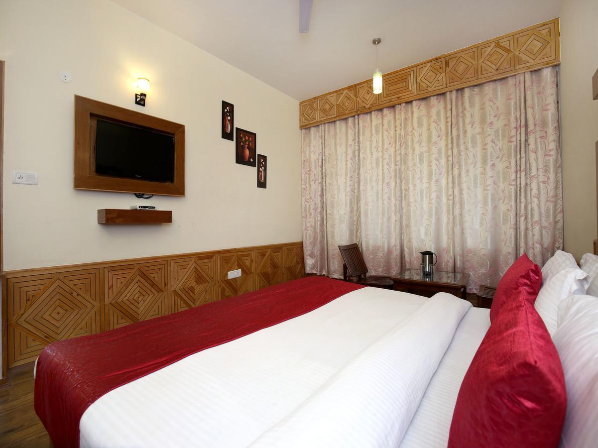 Oyo 10116 Hotel Rhythm Retreat Manāli Kültér fotó